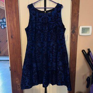 Roz & Ali Size 20 Blue & Black Patterned Dress